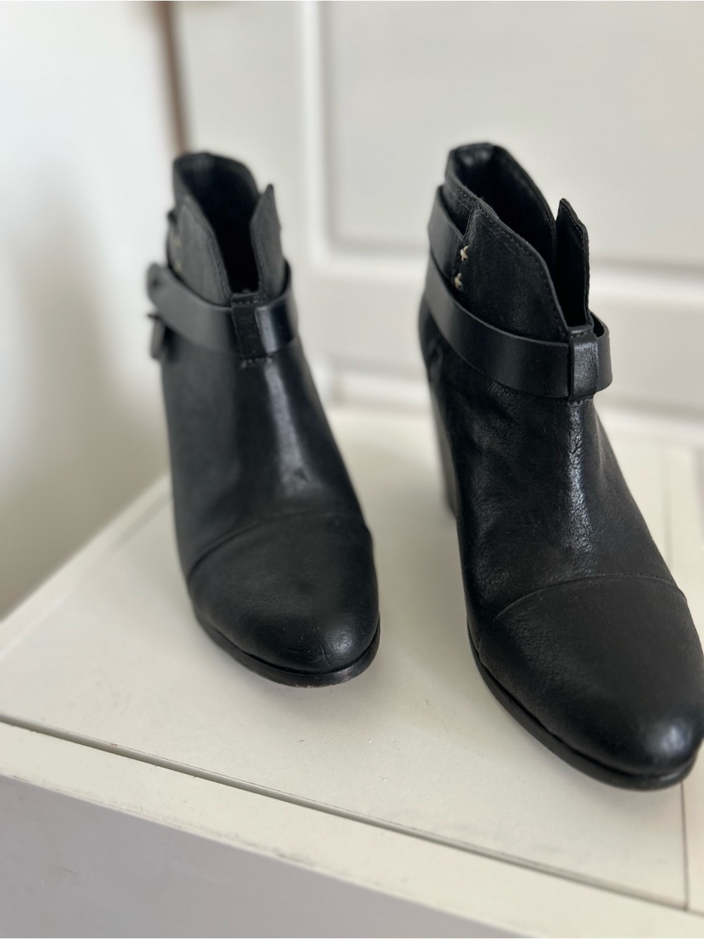 Rag & Bone Harrow Black Leather Ankle Boots Size 39